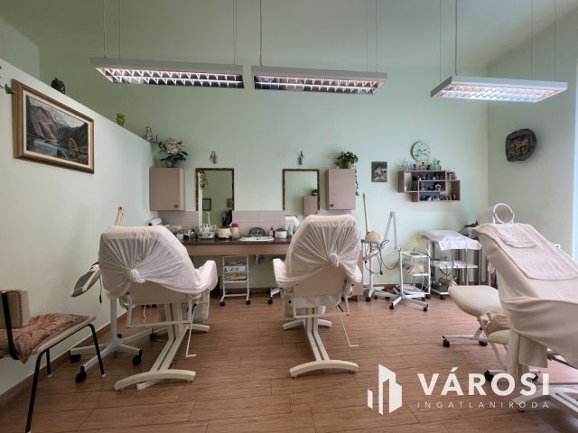 Debrecen Belvárosi Üzleti Ingatlan, Szuper Helyen!