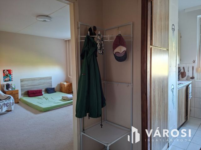 Eladó 42 m²-es lakás Veszprémben