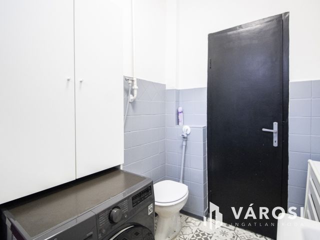 Fiatalos, tégla családi ház Jaminában