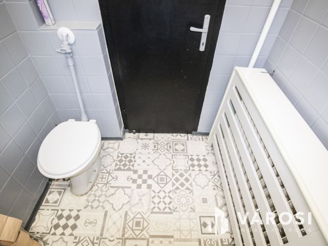 Fiatalos, tégla családi ház Jaminában