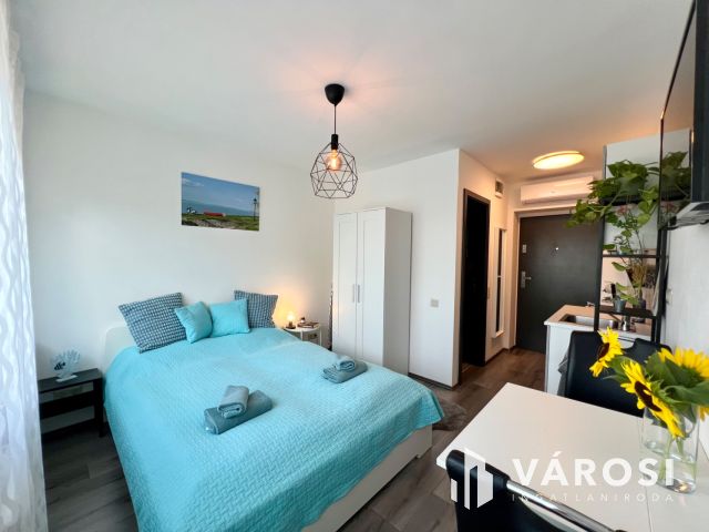 MEDENCÉS apartman Balatonföldváron, 500 méterre a Balatontól